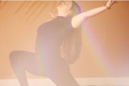 Jenna Lomazzo - Beginners Series Yoga in Florida.