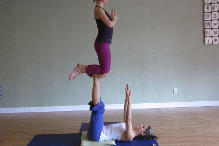 Jenna Lomazzo as a base in AcroYoga